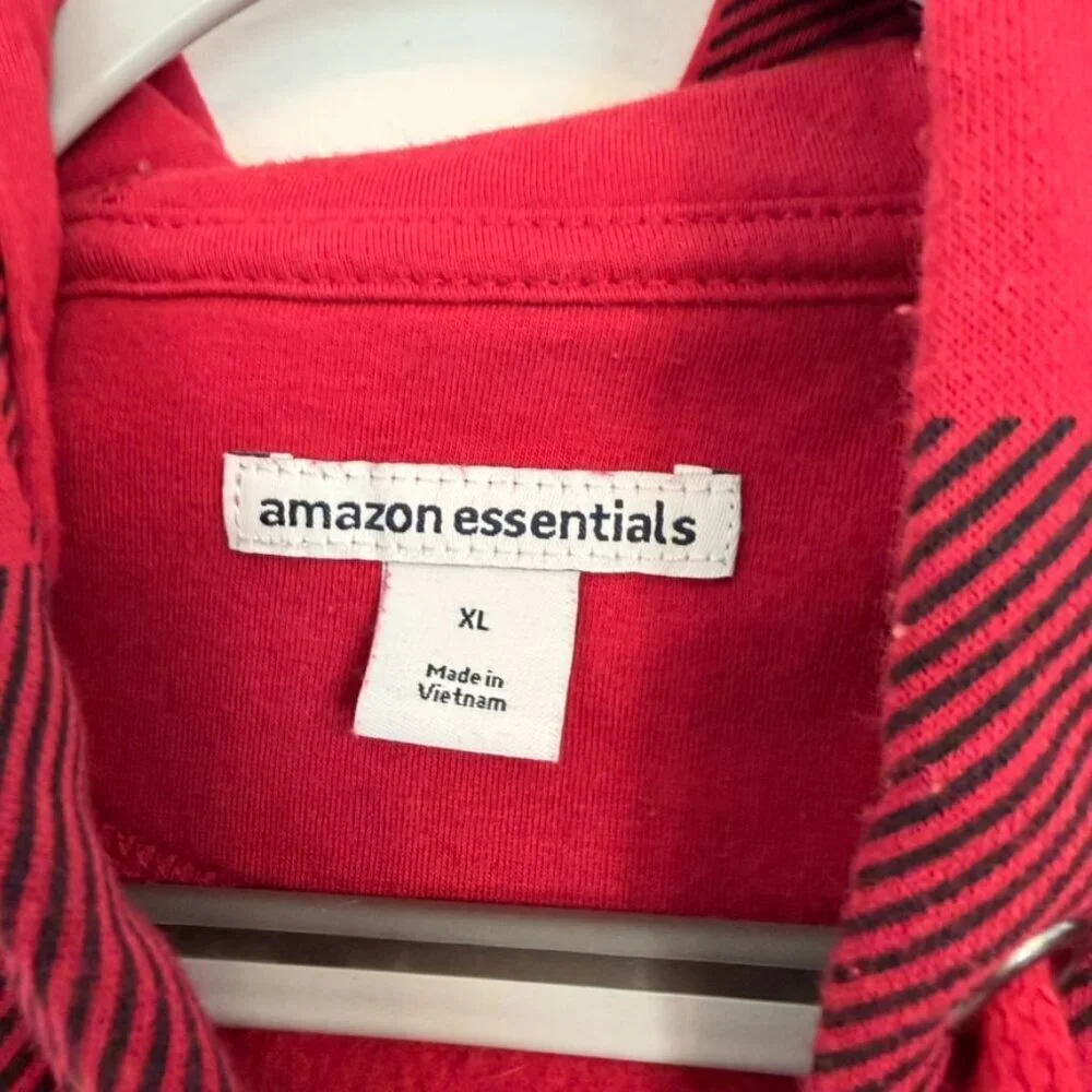 ❤️  Red & Black Buffalo Plaid Zip Hoodie (XL)